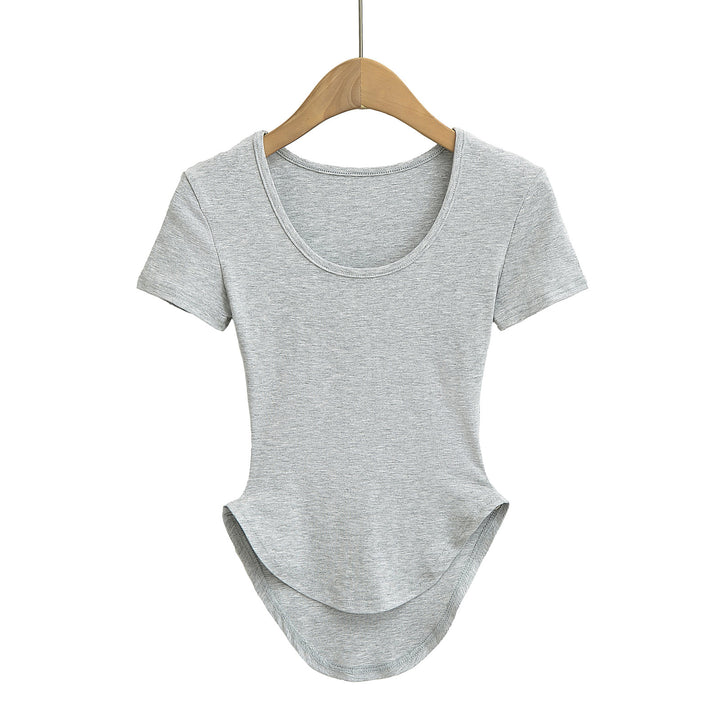 Dame Rund Hals T-Shirt med asymmetrisk kant og elastisk pasform Stilla