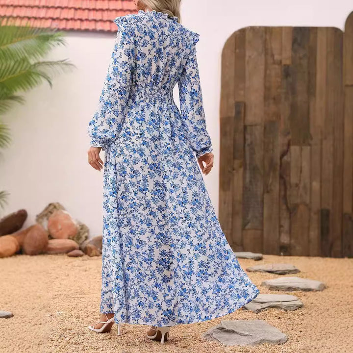 Dame Maxikjole med romantisk blomstermønster og flæsedetaljer Stilla