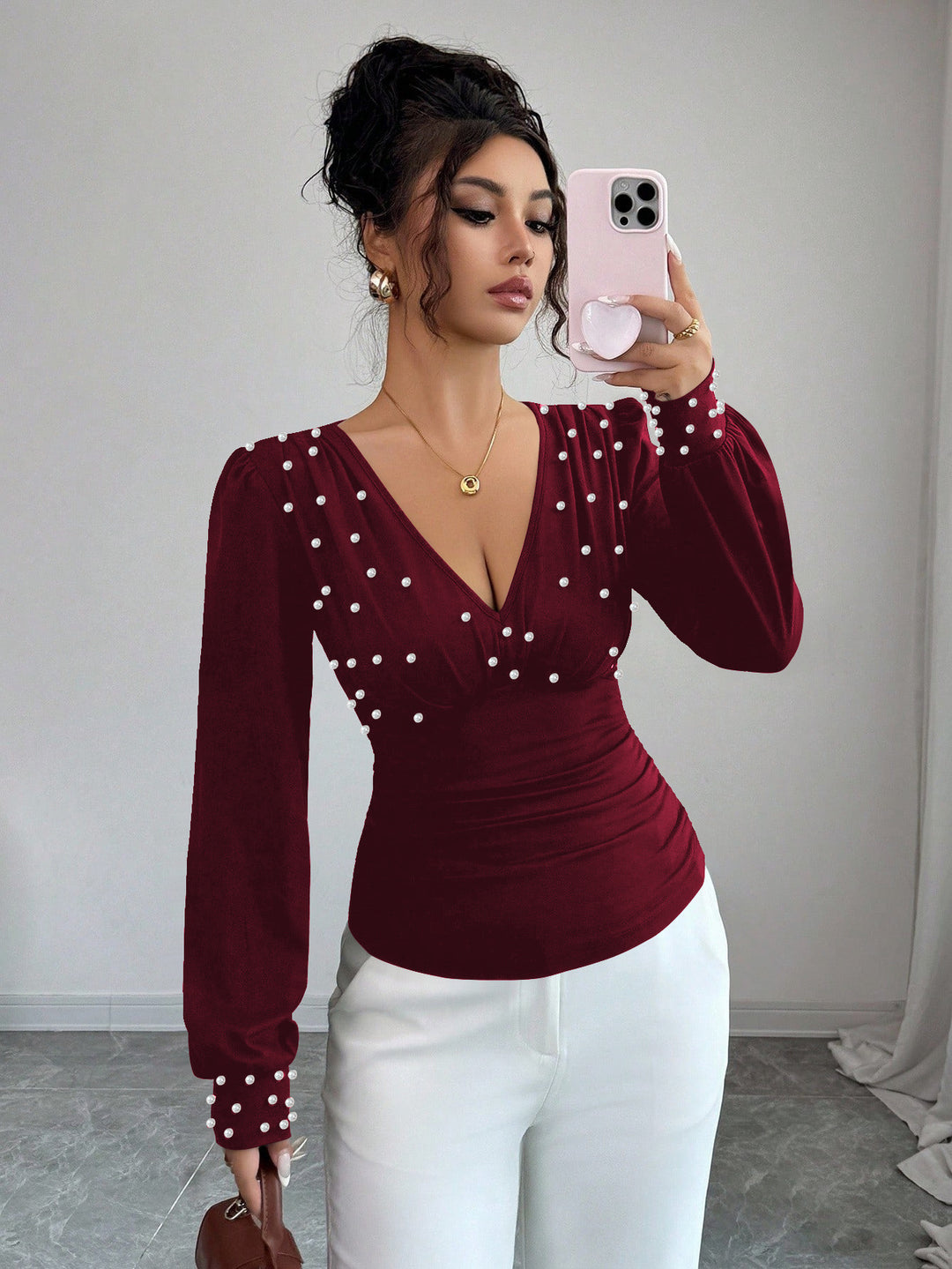 Kvinders elegante bluse skjorte med V-hals og dekoration Stilla