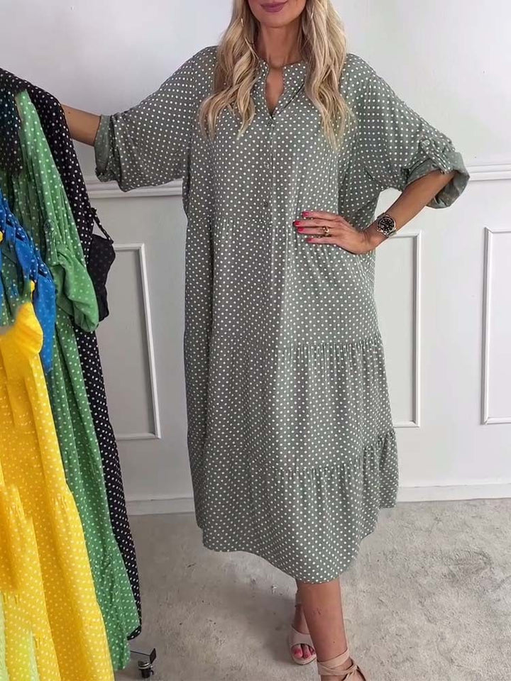 Dame Maxi-Kjole med elegant prikmønster og flatterende snit Stilla