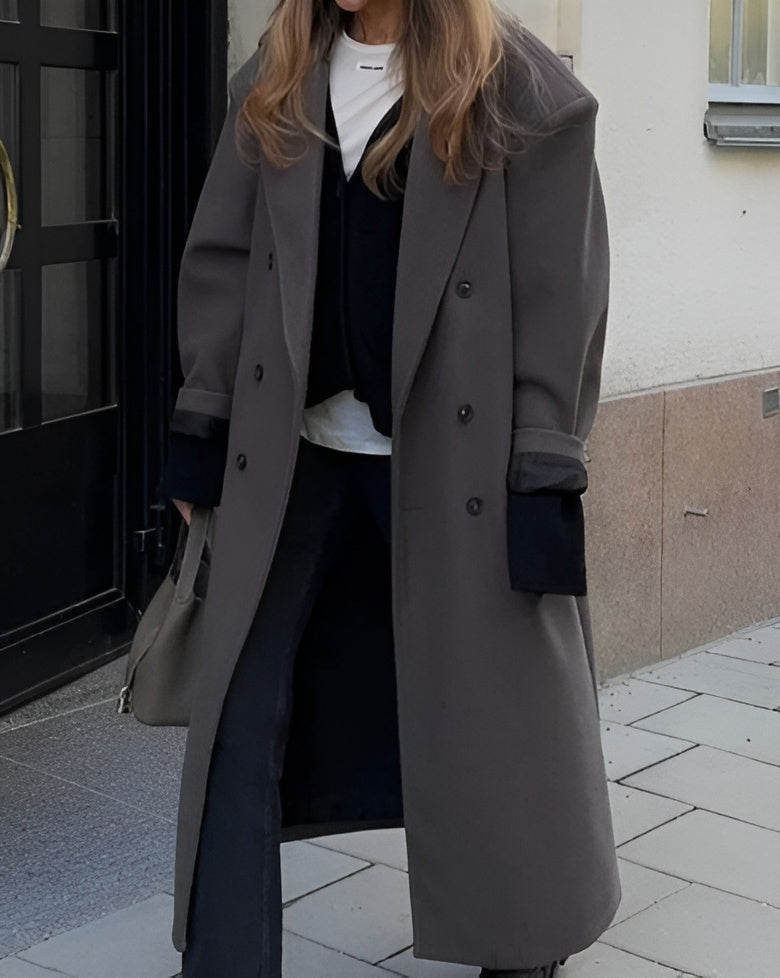 Stilla | Damejakke - Lang trenchcoat med reverskrave