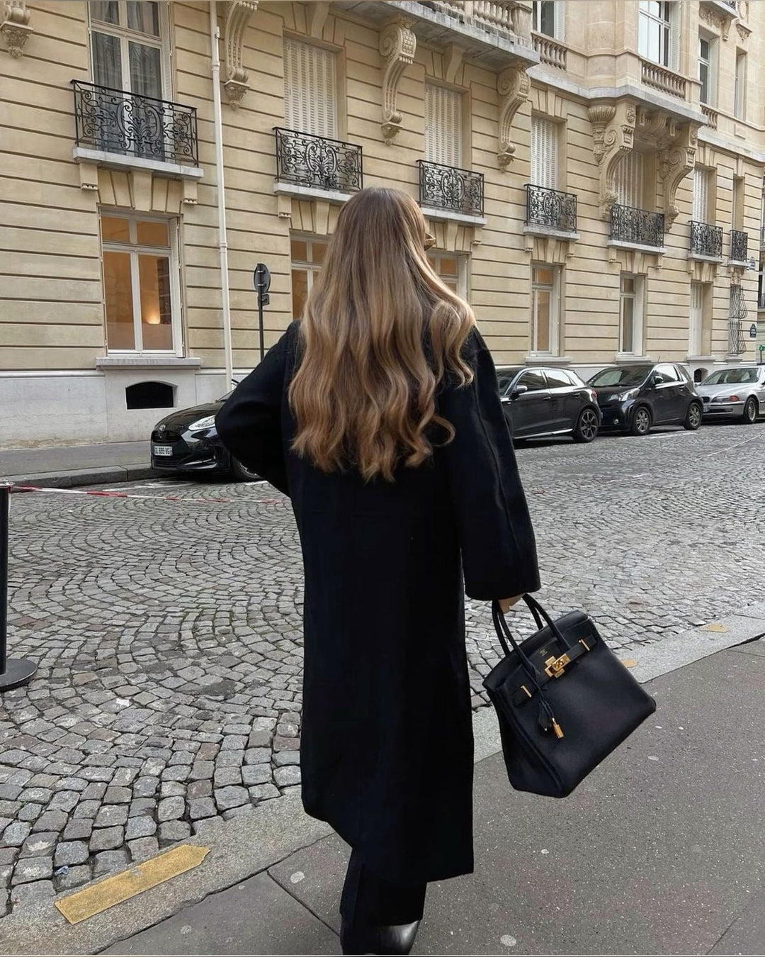 Stilla | Damejakke - Lang trenchcoat med reverskrave