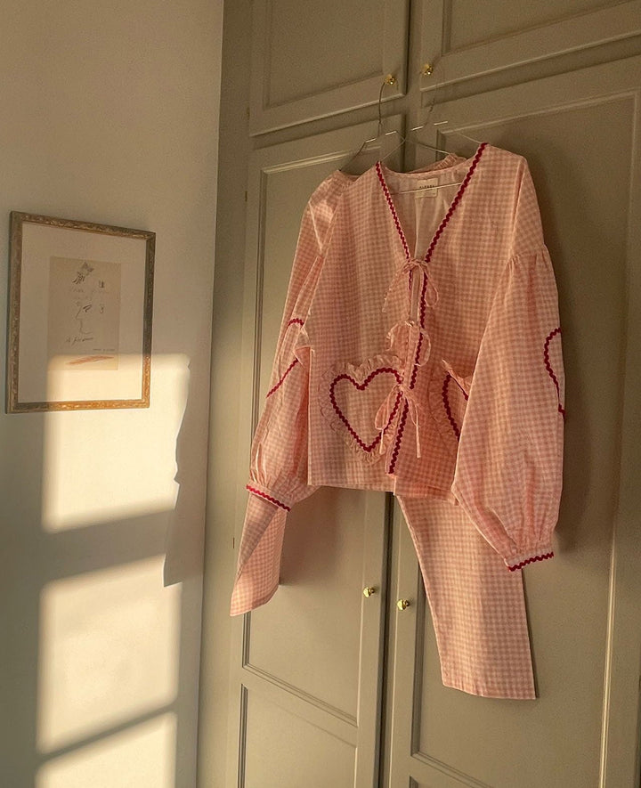 Stilla | Hjerteformet vest til et sødt look