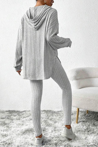 Stilla | Sæt 3/4 leggings med hætte og ribudskæringer