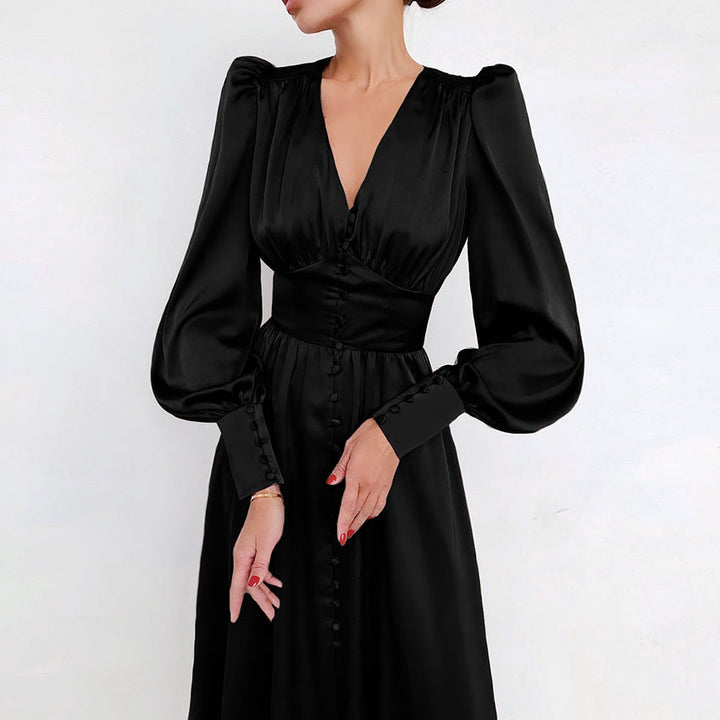 Skovae | Elegante satin kjoler