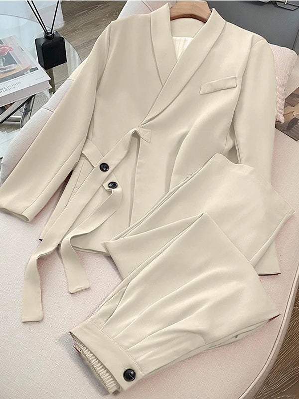 Stilla | Trendy og Minimalistisk Ensemble