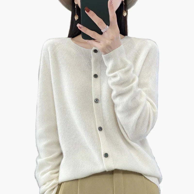 Stilla | Klassisk Strik Cardigan - Elegant Hverdagsstil til Kontor & Fritid