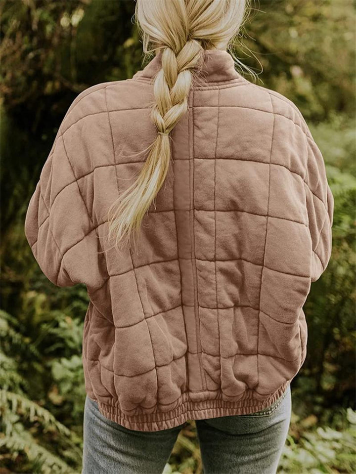 Stilla | Stilfuld Quilted Jakke med Lynlås