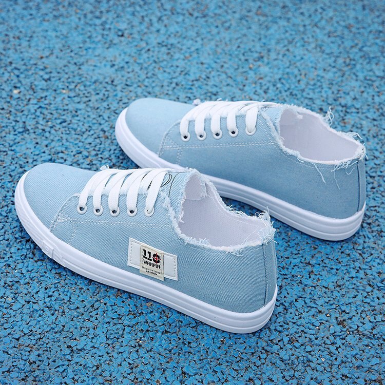 Stilla | Low Top Sko Rose Broderi