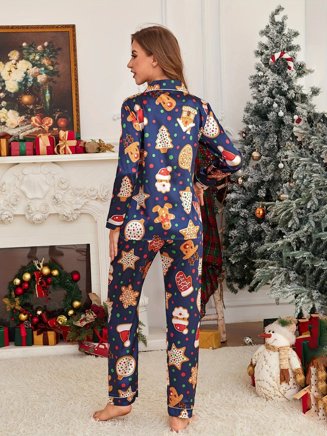 Stilla | Behagelig julesmåkage-tryk langærmet pyjamas UNISEX