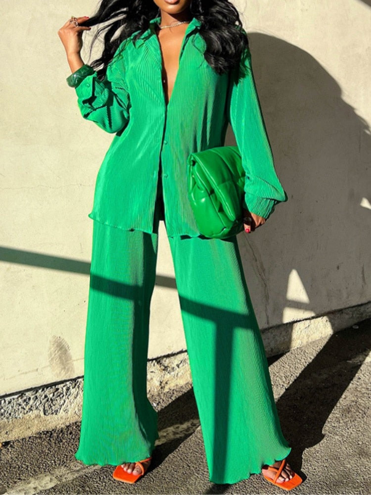Stilla | Plisseret Nederdel Og Moderne Outfit