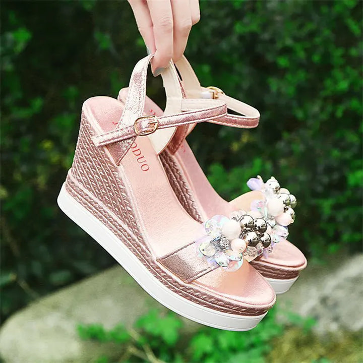 Skovae | Better Off That Way Wedges Sandaler