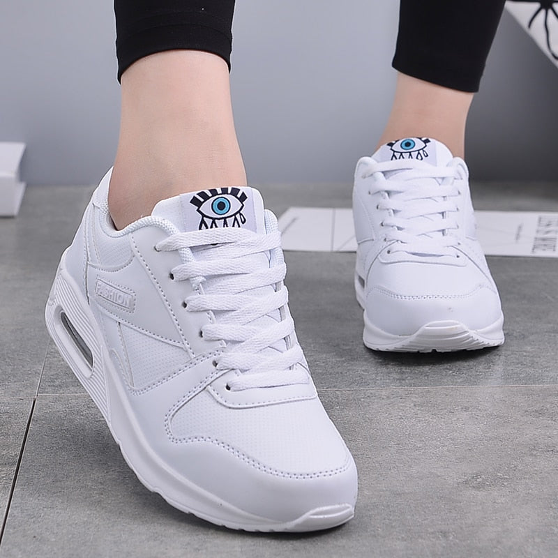 Stilla | Sneakers