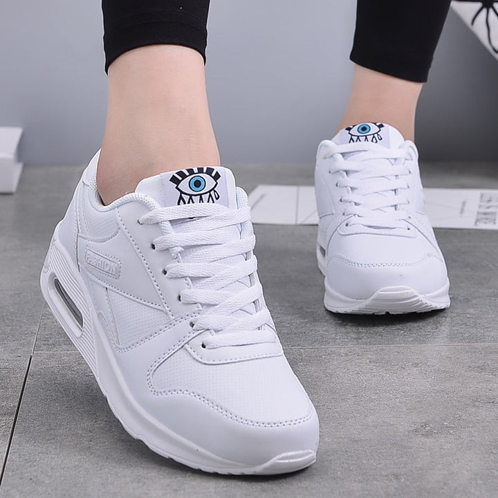 Stilla | Sneakers