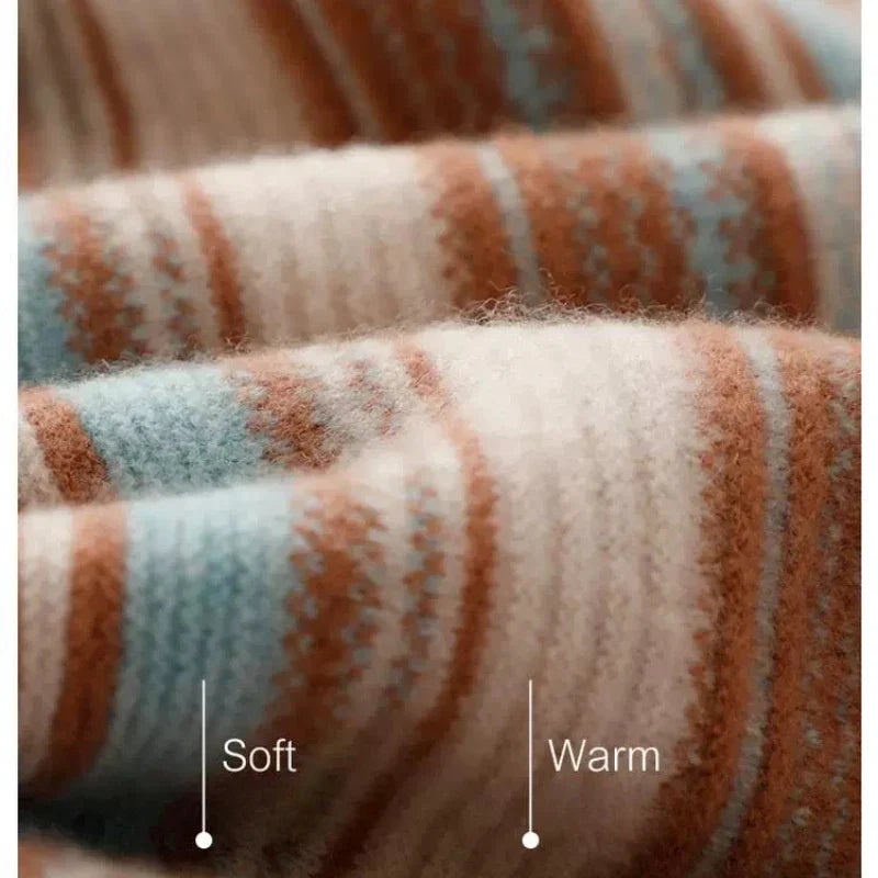 Stilla | Rullekrave Sweater I Retro-Stribemønster - Mode Vinter Sweater til Hverdag & Fritid