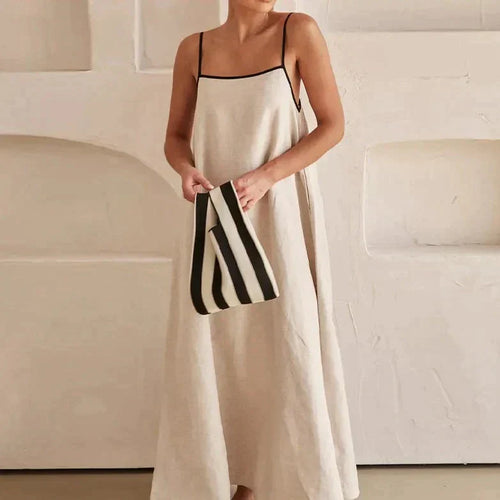 Stilla | Fashionable Kvindekjole