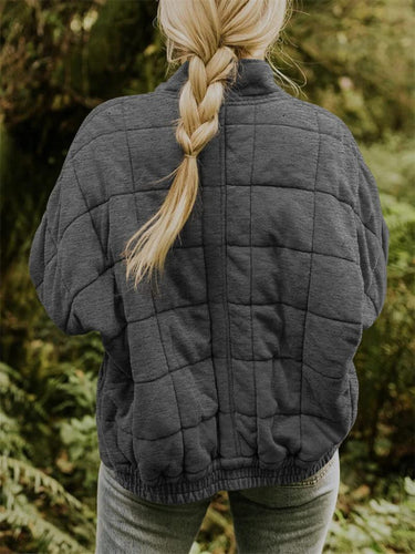 Stilla | Stilfuld Quilted Jakke med Lynlås