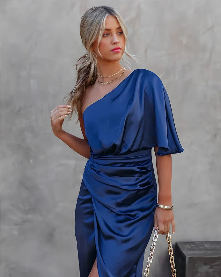 Stilla | Elegante Silke Kjole