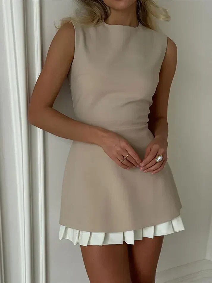 Stilla | Elegante Kort Kjole Med Plissé