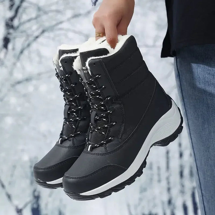 Stilla | Sneboots Ankelhøj med Kunstpels Foder Snørring Plateau sål Vandafvisende