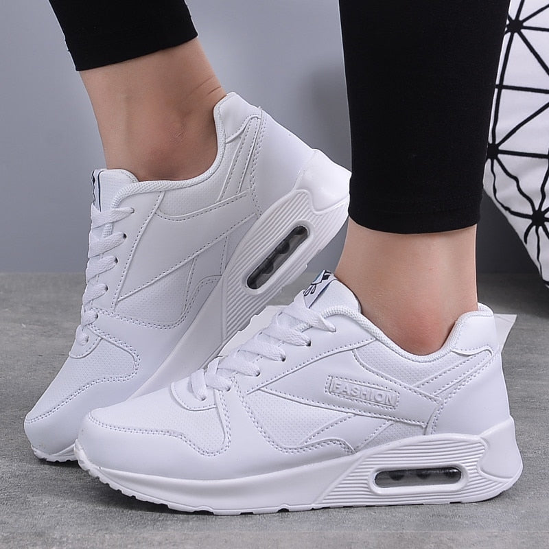 Stilla | Sneakers