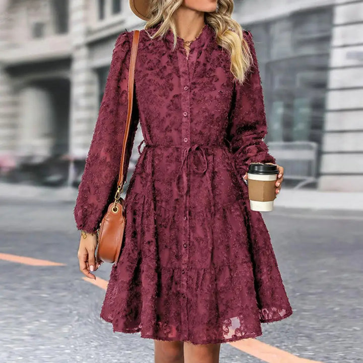 Stilla | Elegante A-linje Blonde Midi Kjole Med Charme