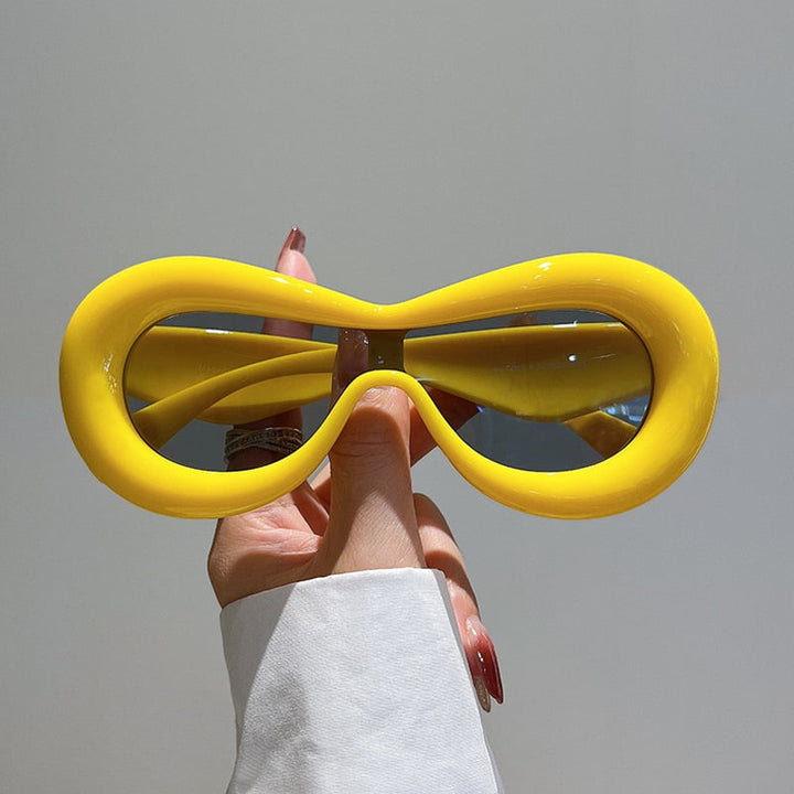 Stilla | Futuristiske ovale solbriller med et slankt design