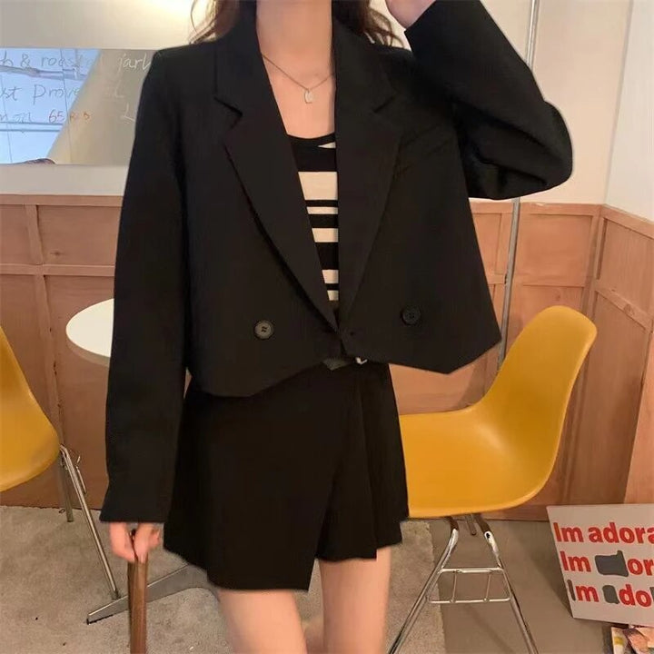 Stilla | Elegant Efterårsblazer Med Indgrebslommer