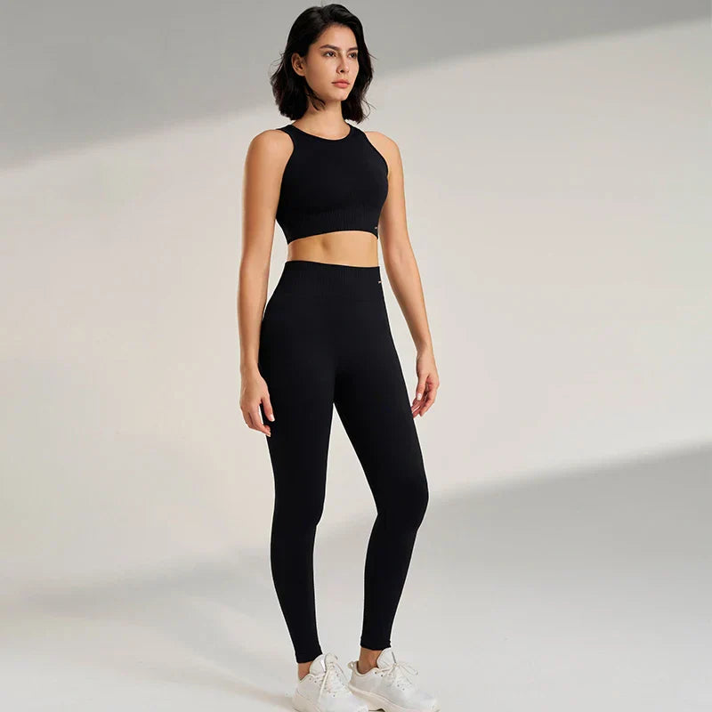 Skovae | Sømløse yoga sæt - Højtaljede leggings & top to-delt fitness outfit