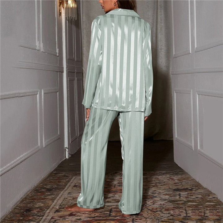 Stilla | Lækker Silkepyjamas til Kvinder