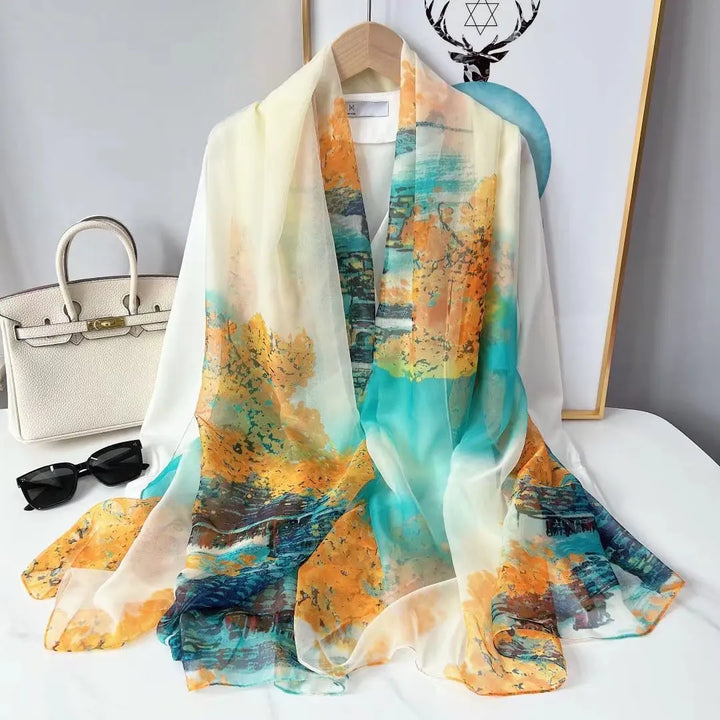 Stilla | Luksuriøst Silketørklæde med Elegant Print til Kolde Dage Regitze