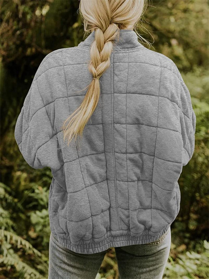 Stilla | Stilfuld Quilted Jakke med Lynlås