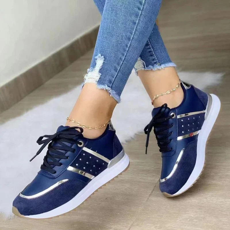 Stilla | Dame Sneakers med Metalliske Detaljer