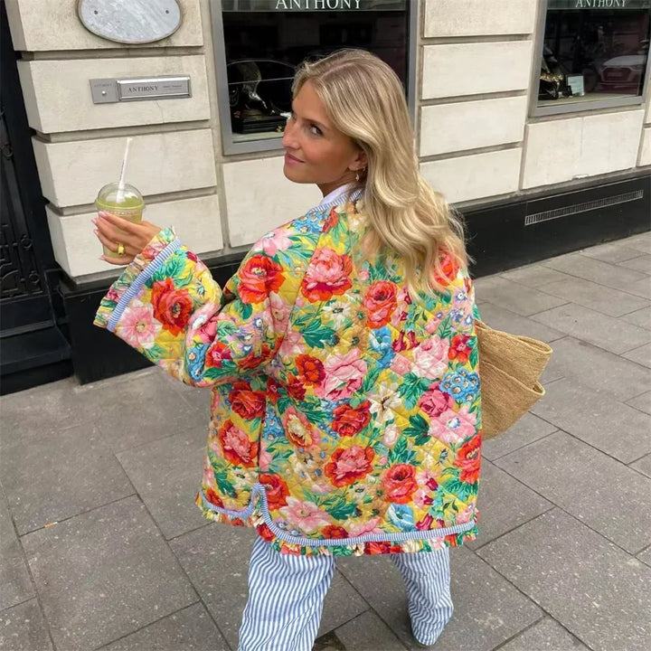 Stilla | Blomstret jakke med mønster