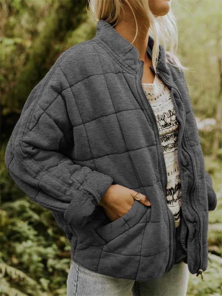 Stilla | Stilfuld Quilted Jakke med Lynlås