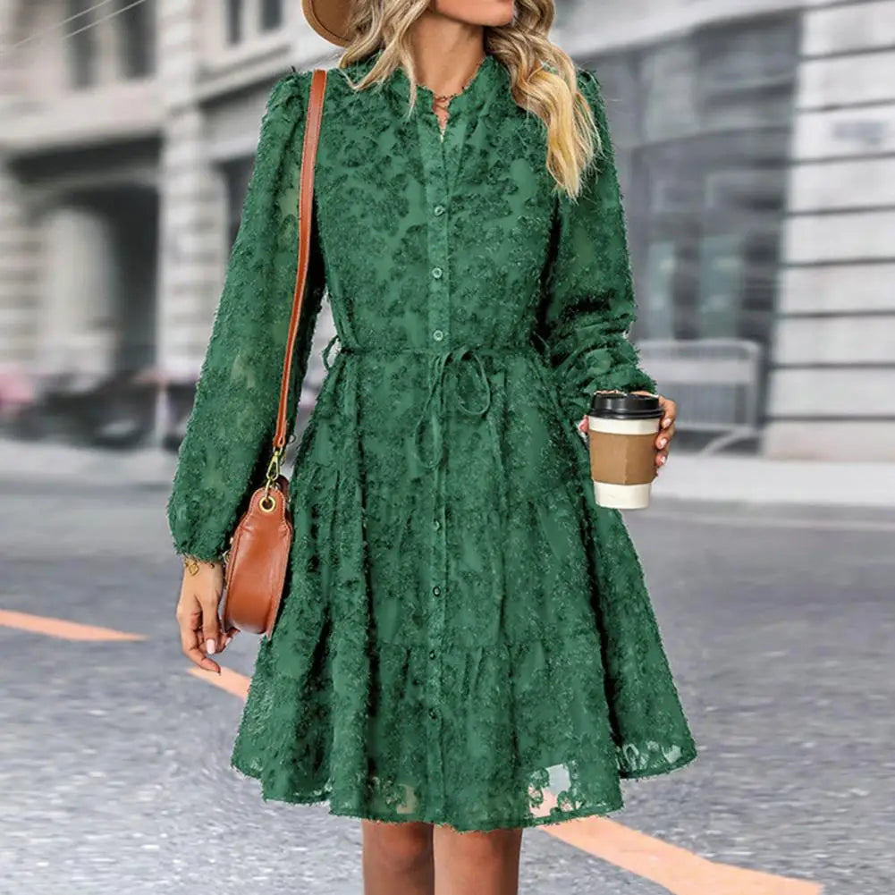 Stilla | Smuk Elegante A-linje Blonde Midi Kjole
