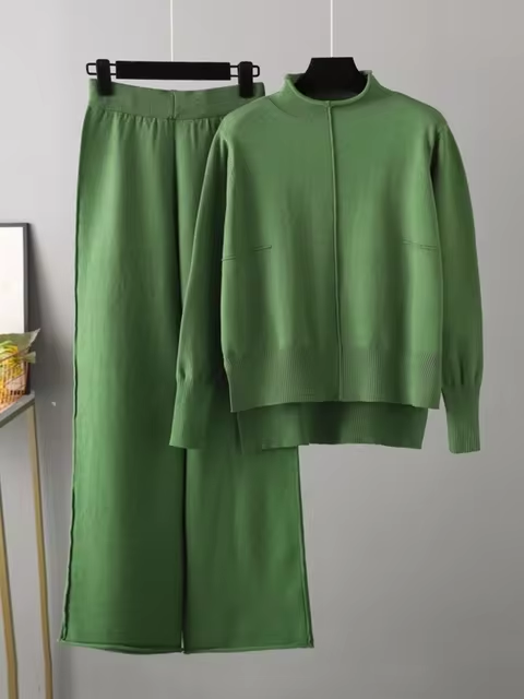 Stilla | Trendy Oversized Striktrøje til Kvinder