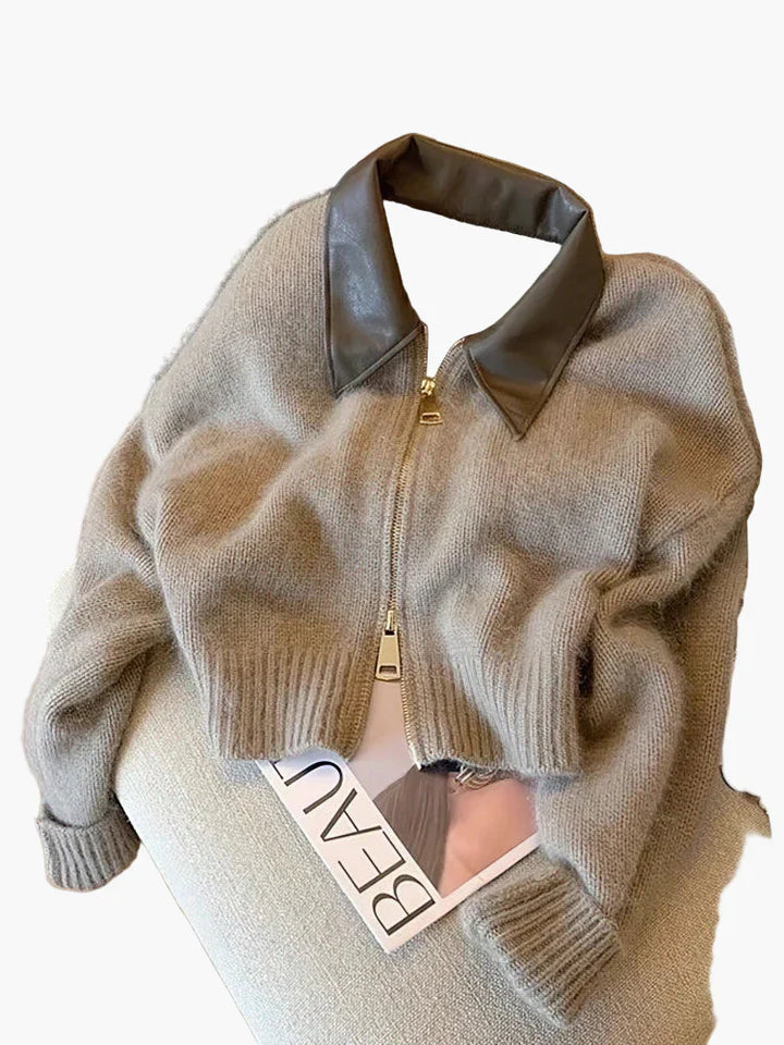 Stilla | Strikjakke med Lynlås Og Elegant Krave - Moderne Cropped Cardigan til Hverdag Og Kontor