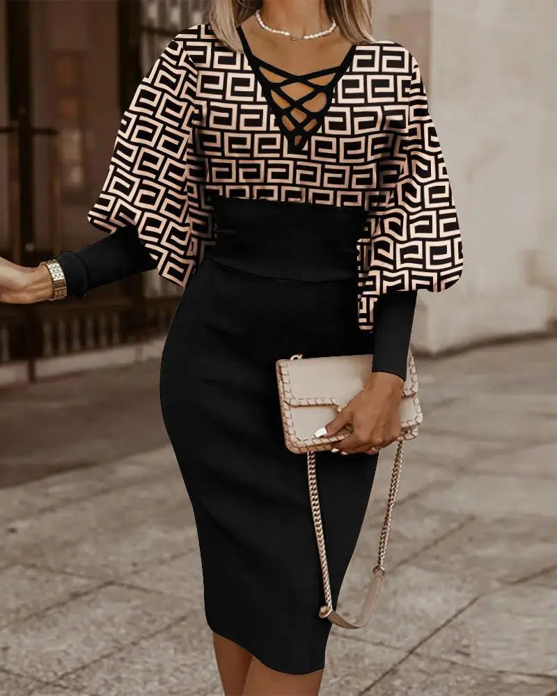 Stilla | Elegant Geometric Print Midi Dress til kvinder