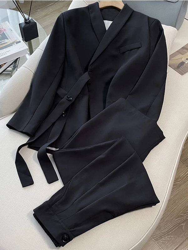 Stilla | Trendy og Minimalistisk Ensemble
