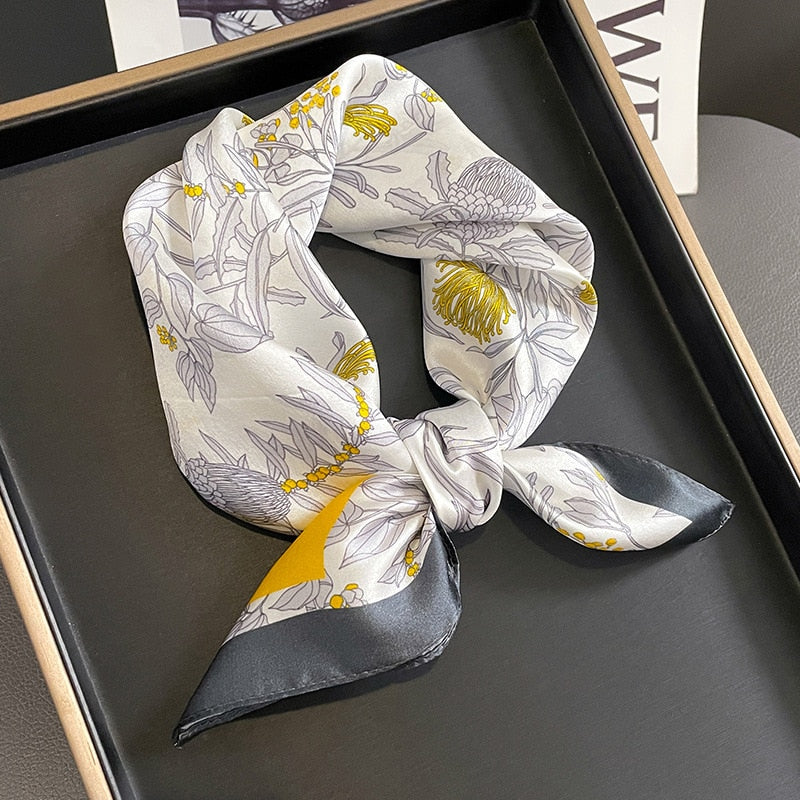 Stilla | 100% Silke Kvadrat Hvid Kvinder