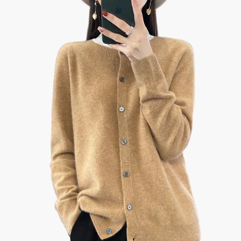 Stilla | Klassisk Strik Cardigan - Elegant Hverdagsstil til Kontor & Fritid