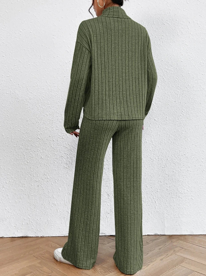 Stilla | Strikbukser og rullekravesweater til kvinder