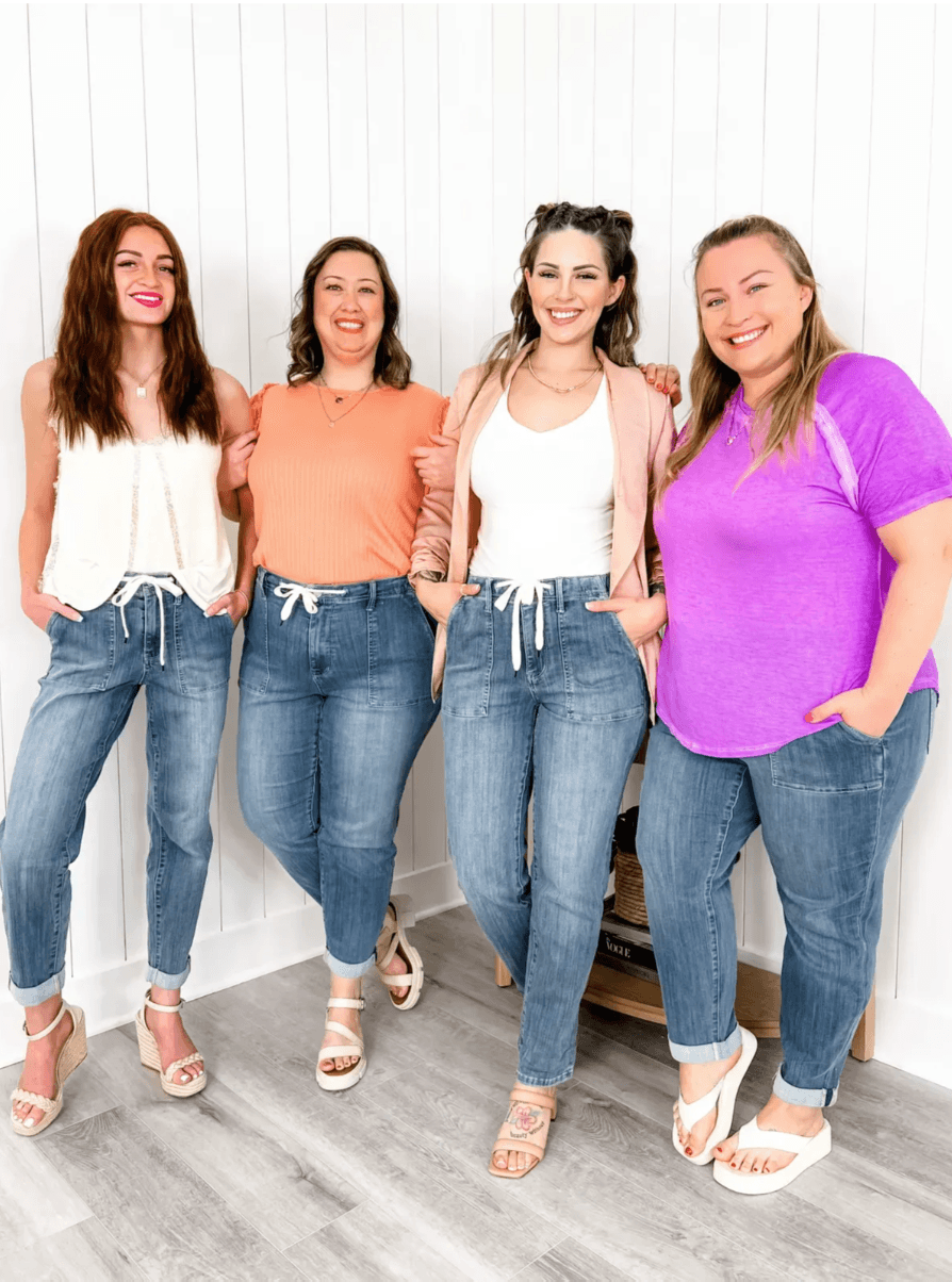 Stilla | Denim Straight Leg Jeans