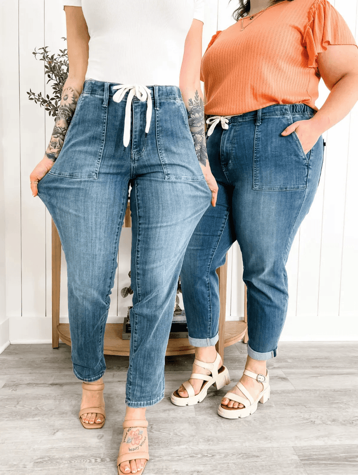 Stilla | Denim Straight Leg Jeans