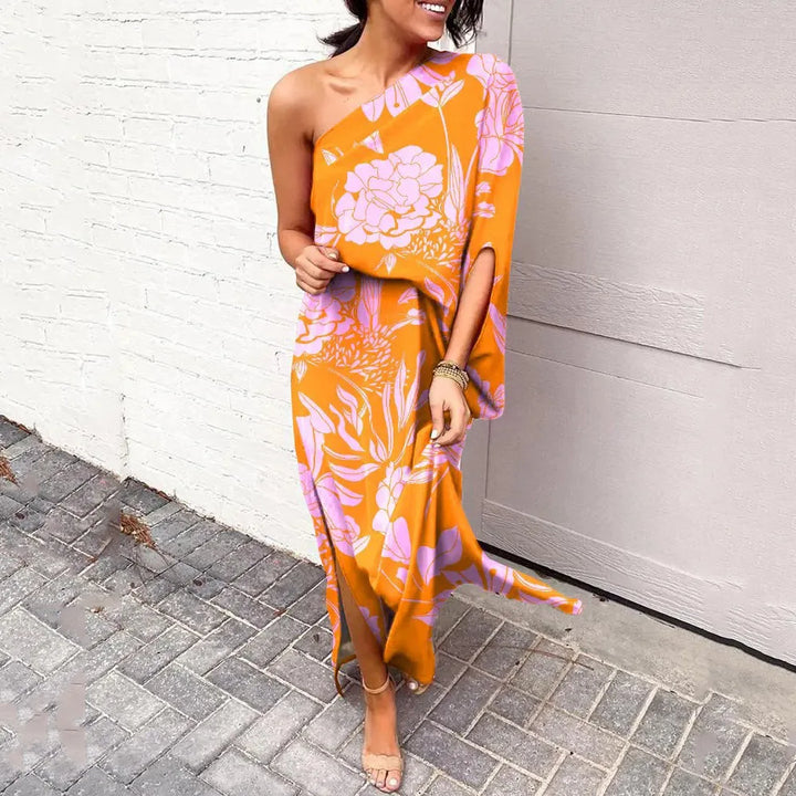 Stilla | Diagonal Skulder Maxi Kjole