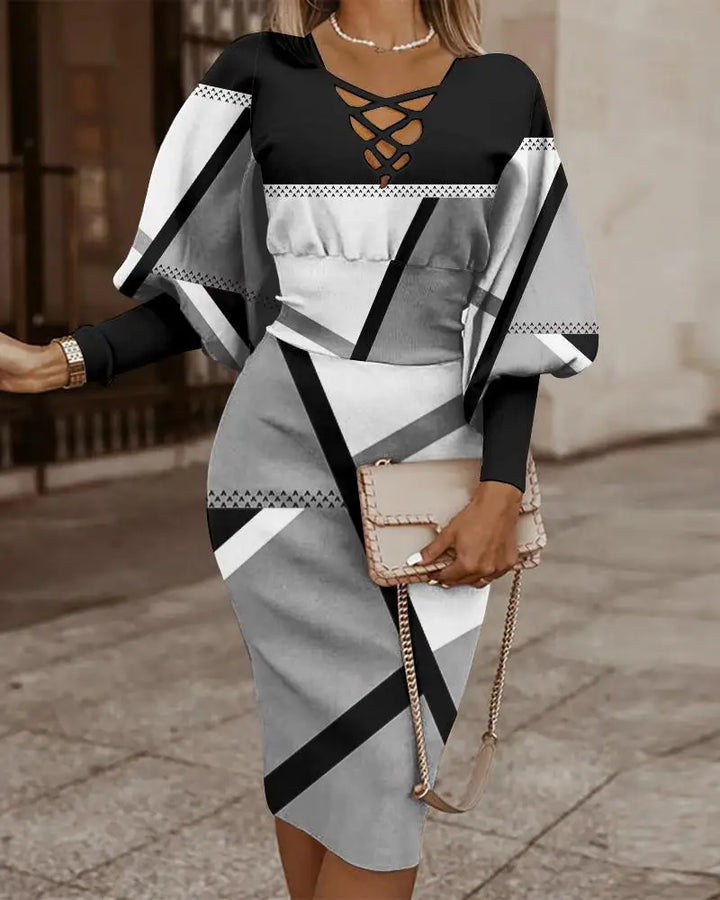 Stilla | Elegant Geometric Print Midi Dress til kvinder