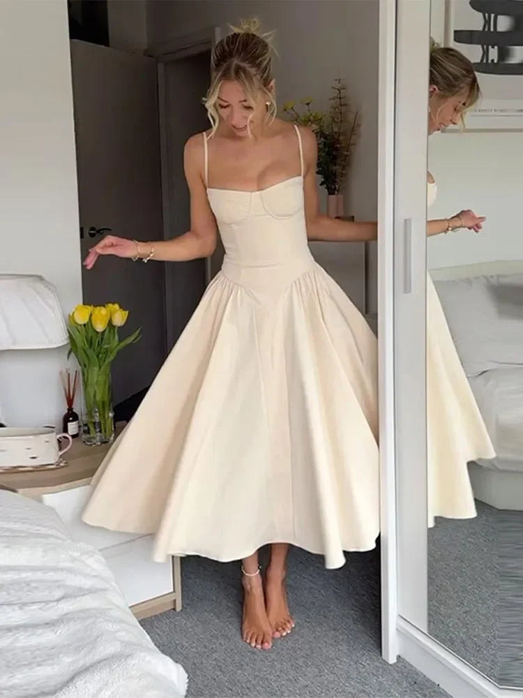 Stilla | Bustier Plisseret Midi Kjole