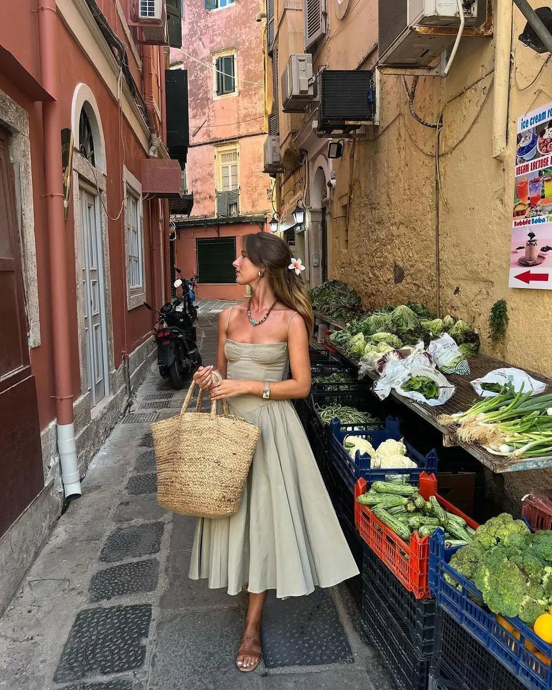 Stilla | Bustier Plisseret Midi Kjole