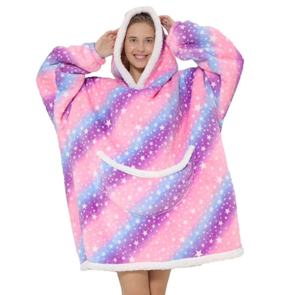 Stilla | Oversized fleece tæppe med hætte og lommer